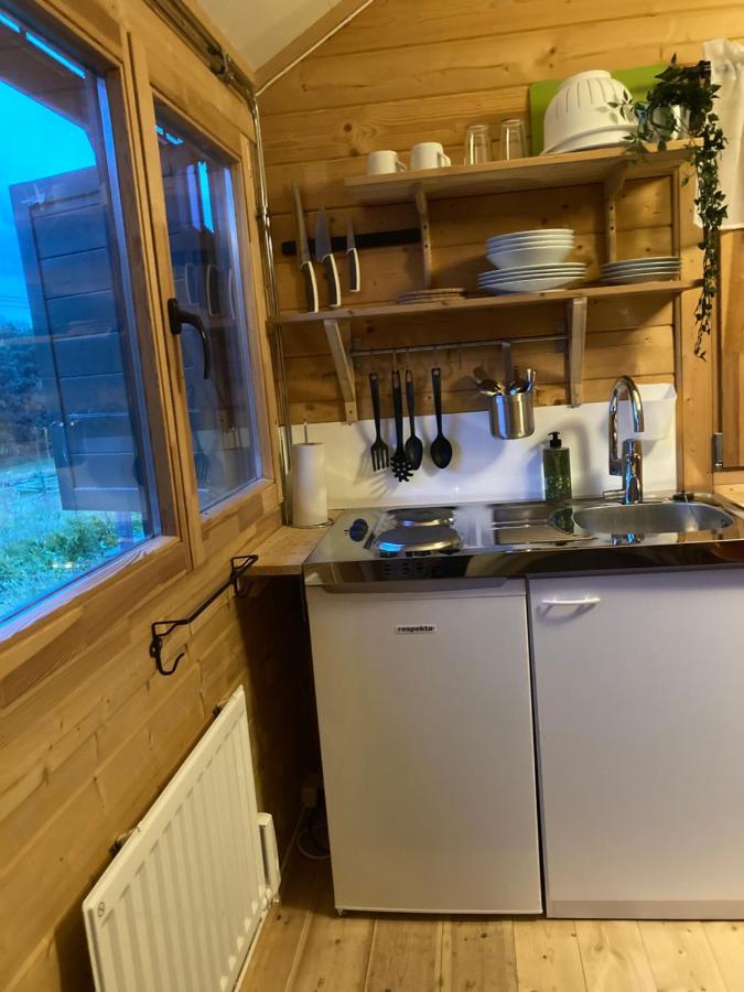 Asplunda Gard, Kolmarden, Stuga Nr 3 外观 照片